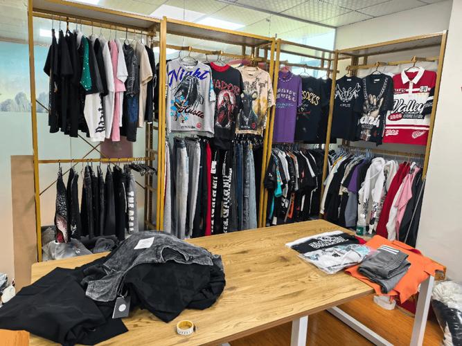 东莞服饰ODM代加工工厂怎么选？中小服装商家的实战选厂参考